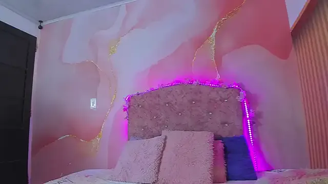 AftonConnett – webcam model profile photo Image 17