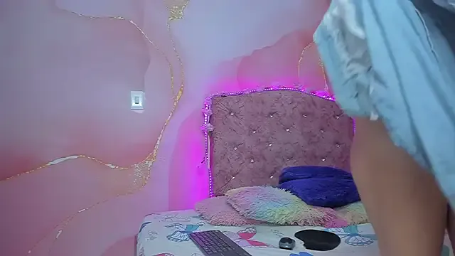 AftonConnett – webcam model profile photo Image 18