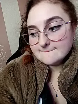 PumaShyXD – webcam model profile photo Image 3