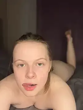 winter11 – webcam model profile photo Image 14