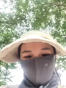 OksanaOcean – webcam model profile photo Image 2