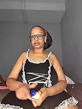 RosieSecret – webcam model profile photo Image 19