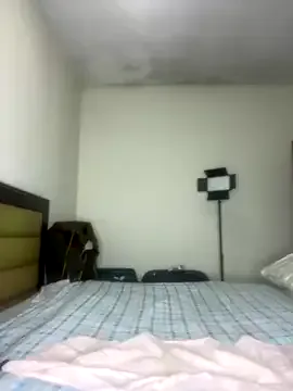 RosieSecret – webcam model profile photo Image 8