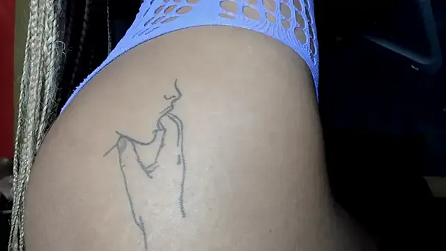 AftonConnett – webcam model profile photo Image 15