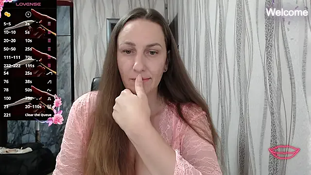 Runarunapi – webcam model profile photo Image 11