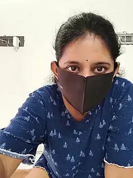 Lady_Liaa – webcam model profile photo Image 8