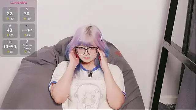 Yui-Ch – webcam model profile photo Image 10