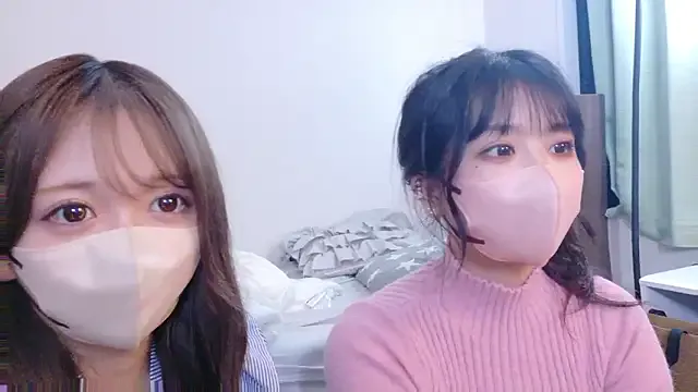 Runarunapi – webcam model profile photo Image 14