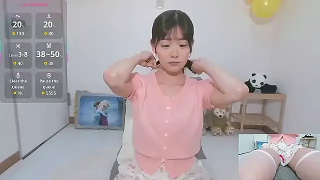 CuteNata – webcam model profile photo Image 17