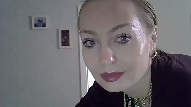 PumaShyXD – webcam model profile photo Image 17