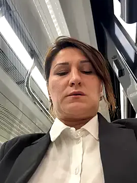 Laurahorney_xo – webcam model profile photo Image 11